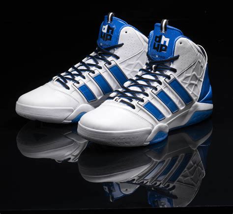 adidas adipower Howard Sneakers for Men .